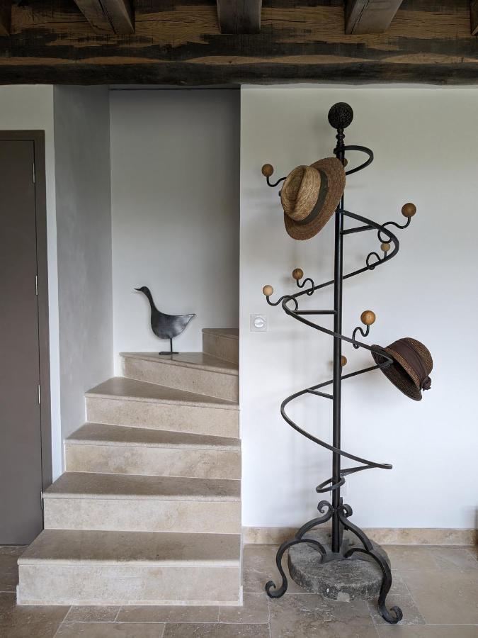 La Grange Symphorine, Chambre D'Hotes De Charme Situee Entre La Vallee De La Dordogne Et La Vallee De La Vezere Meyrals Ngoại thất bức ảnh